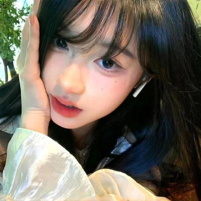 提剑映桃花